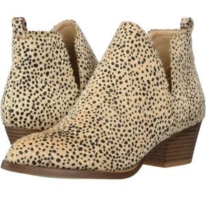 Chinese Laundry cheetah print mohair booties 9.5